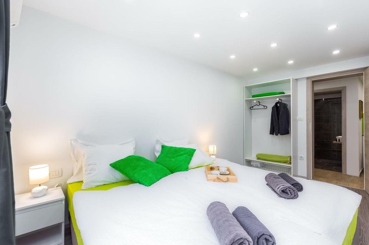 Apartments In The City Риека Экстерьер фото